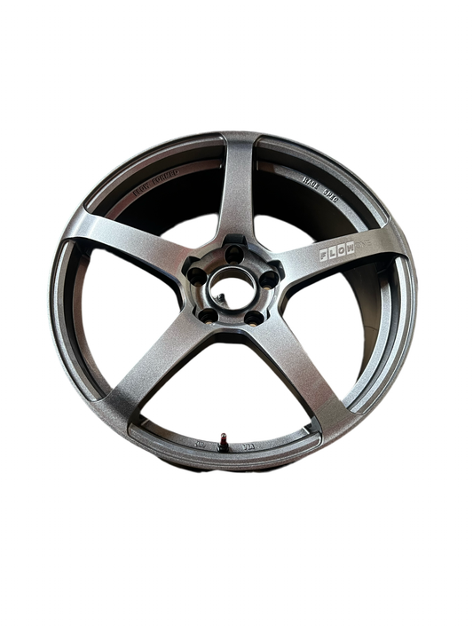 Flow one F5 20x8.5 et32 5x120 Gloss gunmetal silver