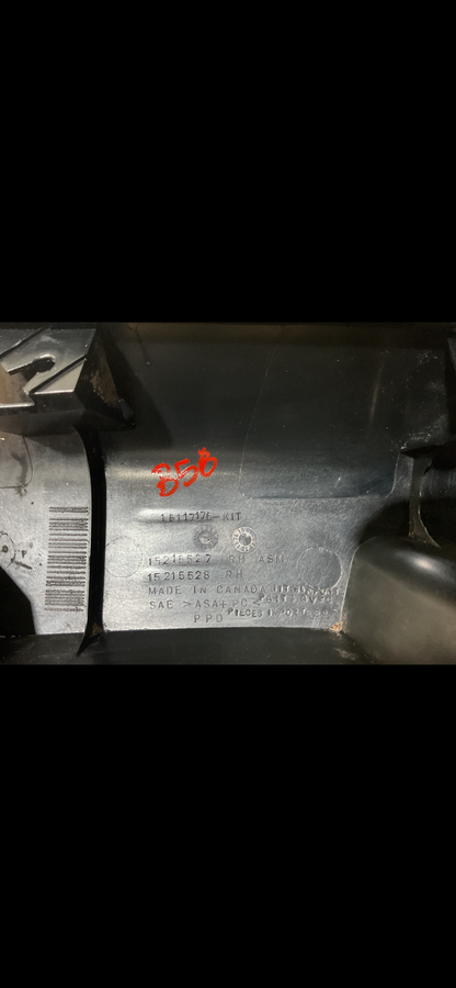 GMC Savana & Chevrolet Express Black Grained Rear Passenger Right Side Body Opening Side Applique USED OEM P# 15215527