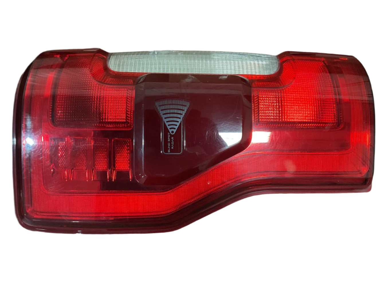 2017-2019 FORD F250 F350 F450 SUPER DUTY  LEFT LED TAIL LIGHT WITH LANE KEEP ASSIST