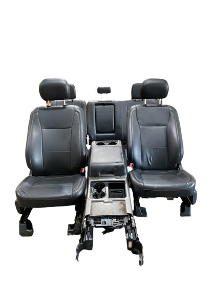 17-2022 FORD F250,F350,F450,F550 CREW CAB LARIAT LEATHER SEATS WITHOUT CONSOLE