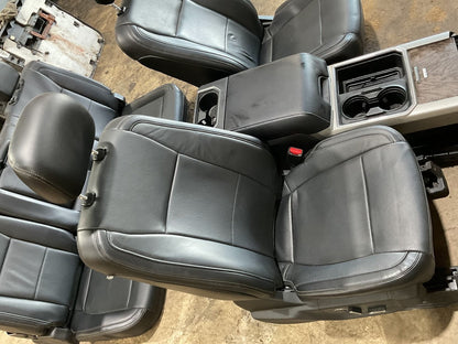 17-2022 FORD F250,F350,F450,F550 CREW CAB LARIAT LEATHER SEATS WITHOUT CONSOLE