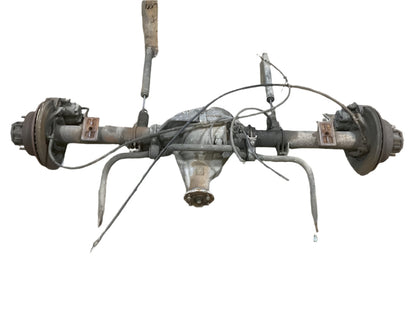 99-2004 FORD F250 F350 COMPLETE REAR AXLE 3.73 GEAR