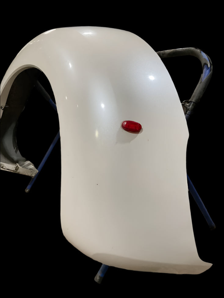 2011-2016 FORD F350 F450 DUALLY LEFT REAR DUALLY FLARE/BEDSIDE  COLOR CODE UG (PEARL WHITE)