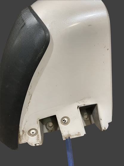2011-2016 FORD F350 F450 DUALLY LEFT REAR DUALLY FLARE/BEDSIDE  COLOR CODE UG (PEARL WHITE)