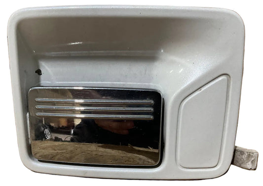 11-16 Ford F250-F550 Right Door Handle Platinum USED OEM