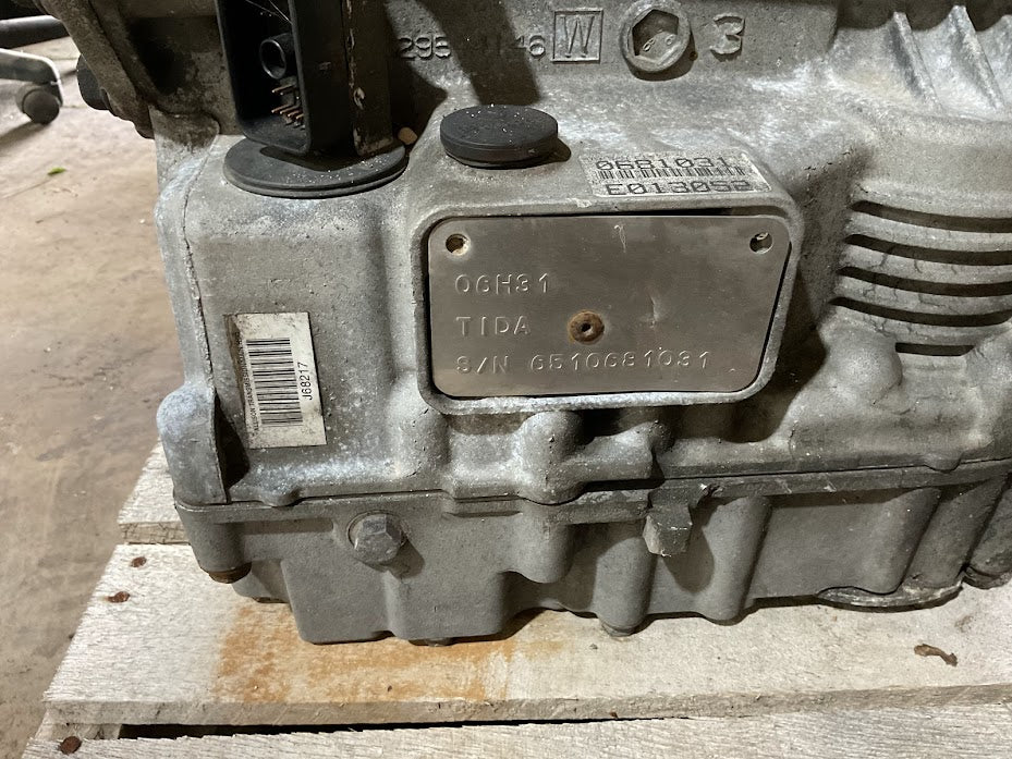 ALLISON 3000 SERIES TRANSMISSION  6 SPEED