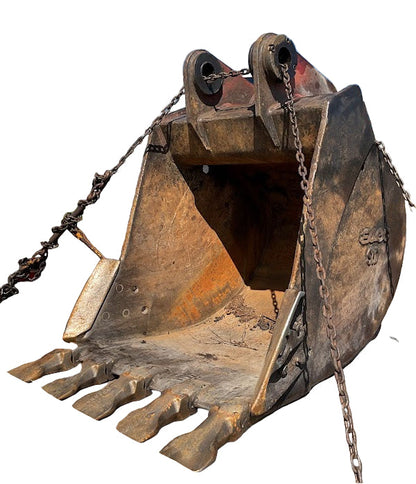 USED ESCO EXCAVATOR 40 INCH BUCKET REMOVED FROM A LINK BELT 3400