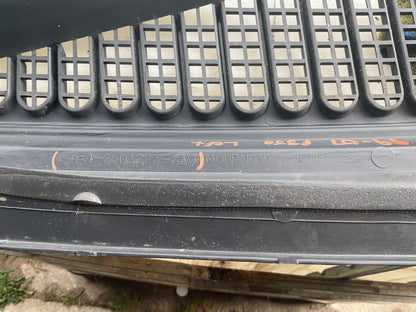 1999-2007 Ford F-350 Super Duty Driver Left Cowl Panel USED OEM P#7C34-2502223-AAW