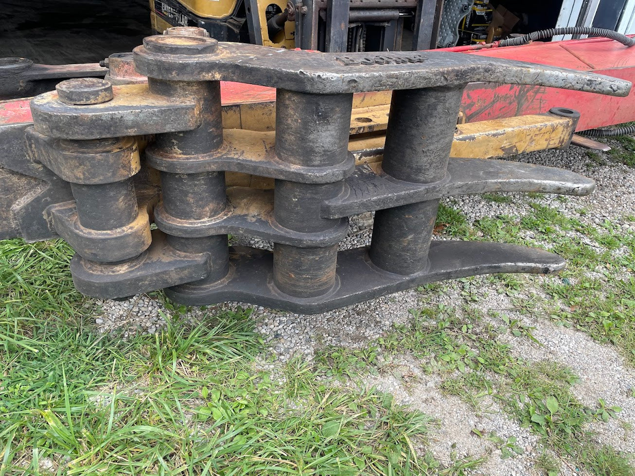Link-Belt 3400 Excavator Boom w/ Mechanical Thumb – Complete Lower Assembly