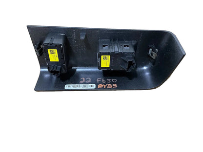 2011-2016 Ford F-250/F-350/F-450/F-550 & 17-26 F-650/F-750
 RH Front Passenger Window Switch Grey USED OEM P#CC3T-14B132-BCQ6AC