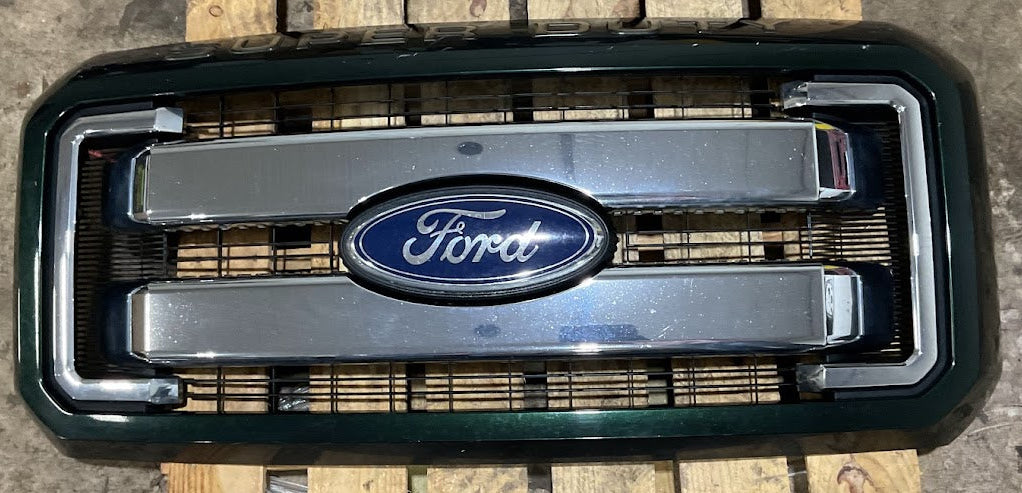 2011-2016 Ford F-250/F-350 / F-450 Grill King Ranch USED OEM