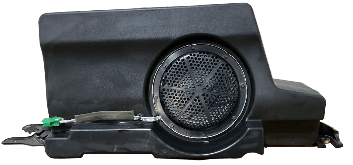 2013-2016 Ford F-250/F-350 Rear AMP SUBWOOFER W/SONY USED OEM P#DC3T-19A067-AA