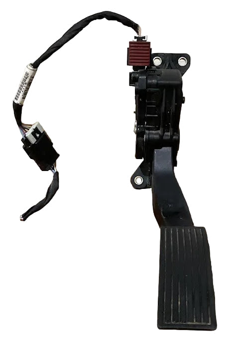 2008-2017 Chevrolet Express  & GMC Savana Gas Accelerator Throttle Pedal W/ Sensor OEM USED P# 20827131