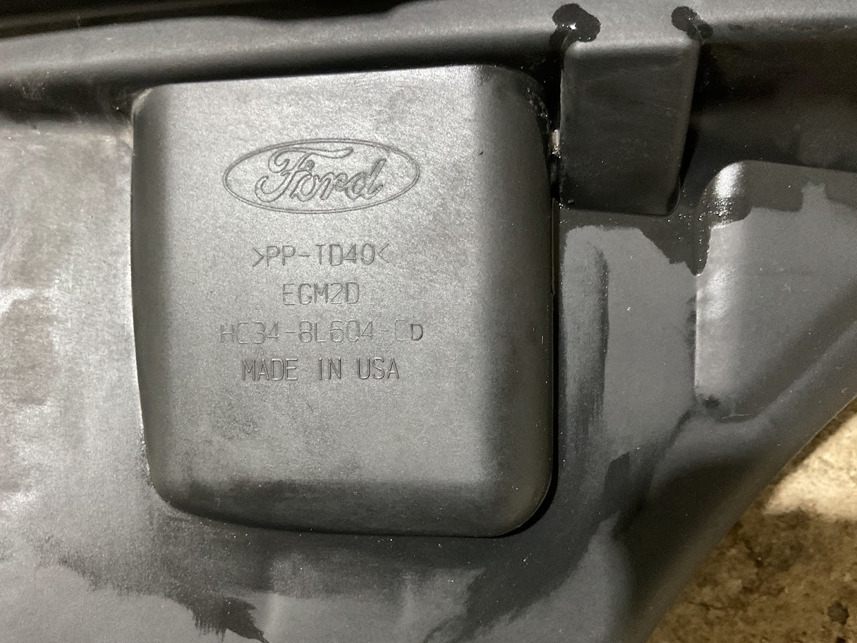 2017-2019 FORD F-350/F-450 6.7L Diesel Radiator Fan Shroud USED OEM P#HC34-8K619-CC & P#HC34-8L604-CD