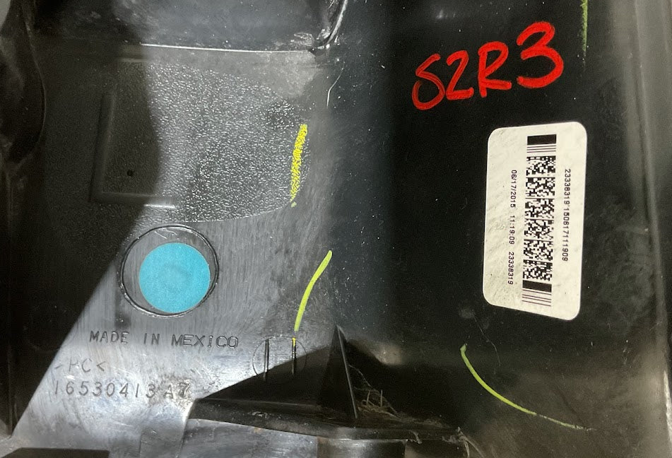 2003-2010 Chevrolet Express Driver Left Side Rear Tail Light USED OEM P#16530413A7