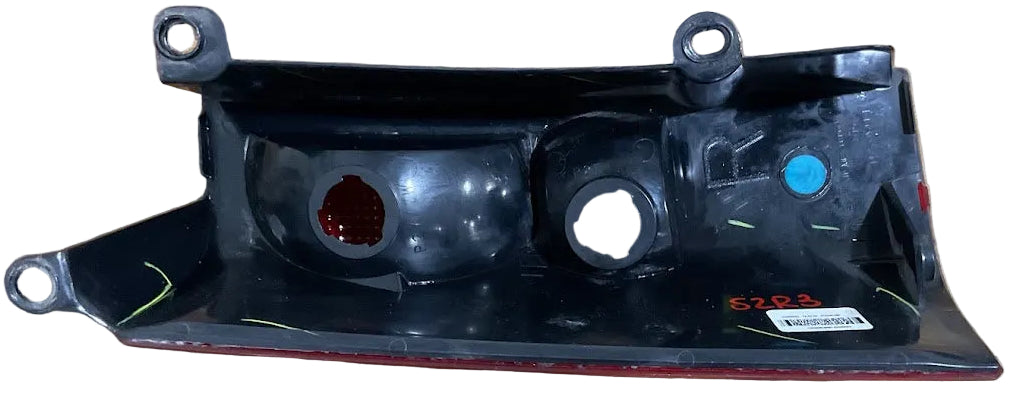 2003-2010 Chevrolet Express Passenger Right Side Rear Tail Light USED OEM P#16530414A7