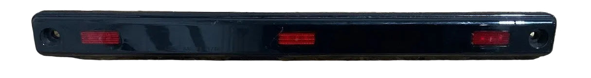 2017-2025 Ford F-250/F-350/F-4450 Center Rear Red Marker Lamp OEM USED P# HC3B-15425-AB