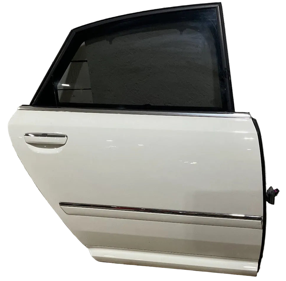 2004-2010 AUDI S8/A8 Right Rear Door , Color ( LY9C/T9 ) USED