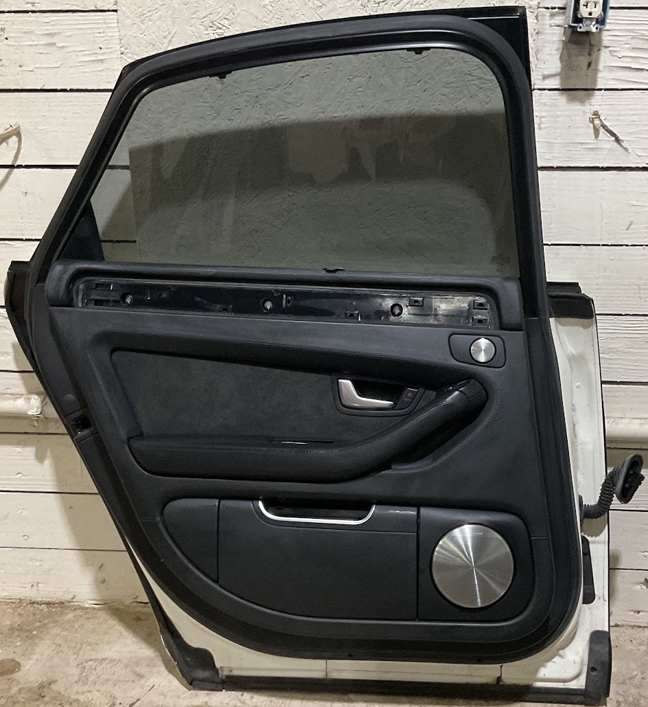 2004-2010 AUDI S8/A8 Left Rear Door Color ( LY9C/T9 )