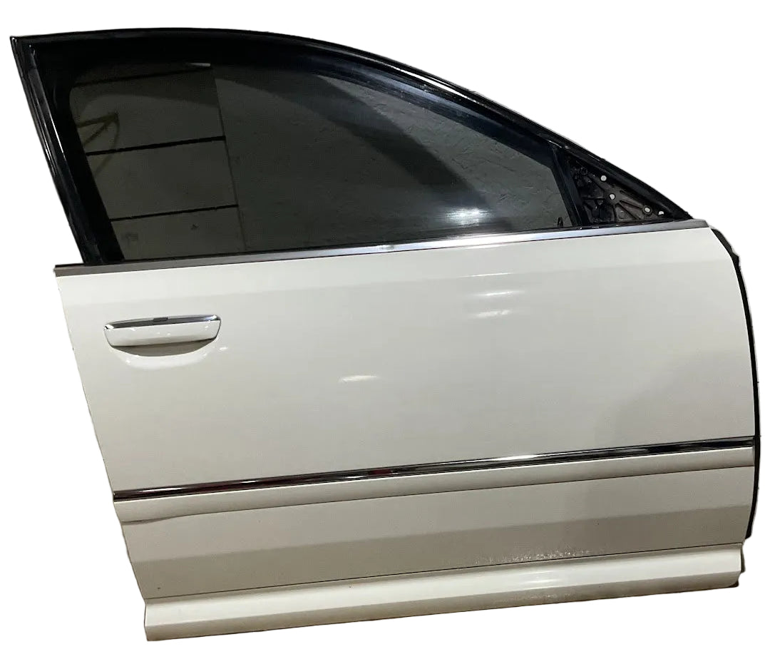 2004-2010 AUDI S8/A8 Right Passenger Door Color ( LY9C/T9 )