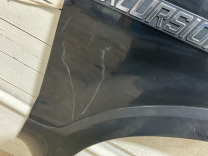 1999–2005 Ford Excursion Right Front Fender Black (UA) | Fits 1999–2007 Ford F-250 / F-350 / F-450 / F-550 | Used OEM