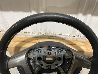 GM Ebony Steering Wheel (25849482) Leather w/ Cruise | Express / Savana 2008–2020 | OEM Used