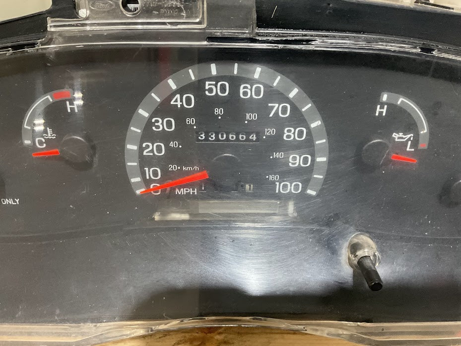 2000 to 2003 Ford E350 E450 Diesel Speedometer Cluster 3C24-10949-CA